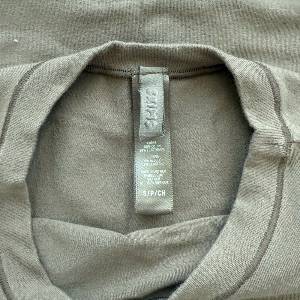 SKIMS Light Brown T-Shirt - Picture 3 of 3